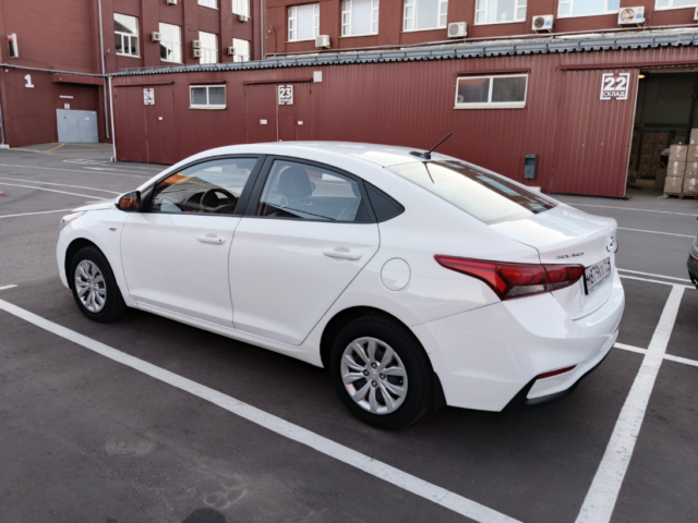 Hyundai Solaris AT