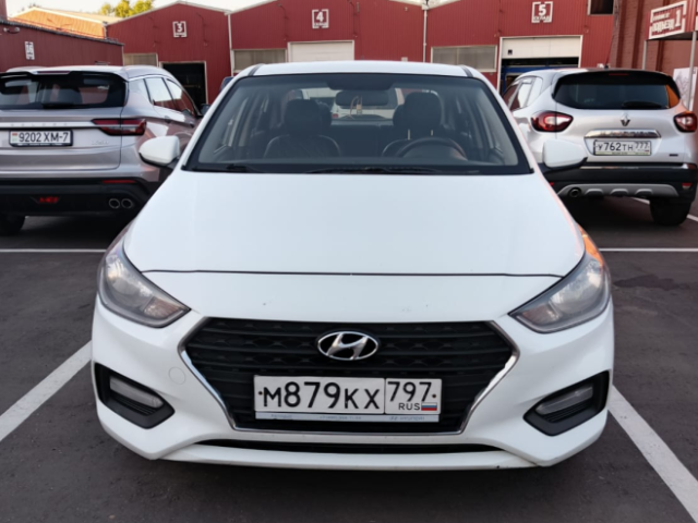 Hyundai Solaris AT