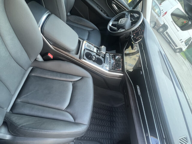 Audi Q7 Audi Q7